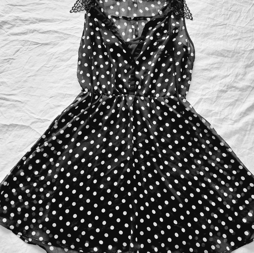 Black polkadot dress